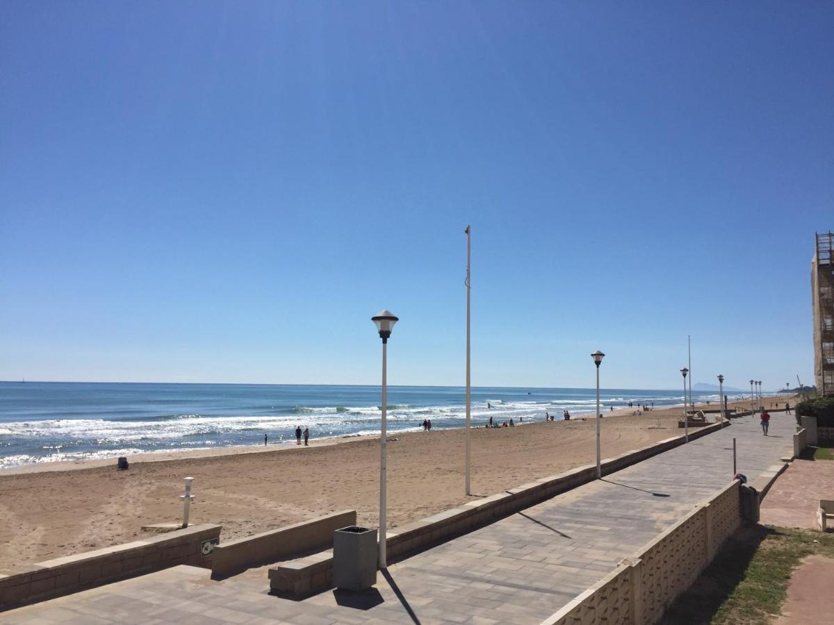 Large Apartment With Sea Views Sueca Exteriér fotografie